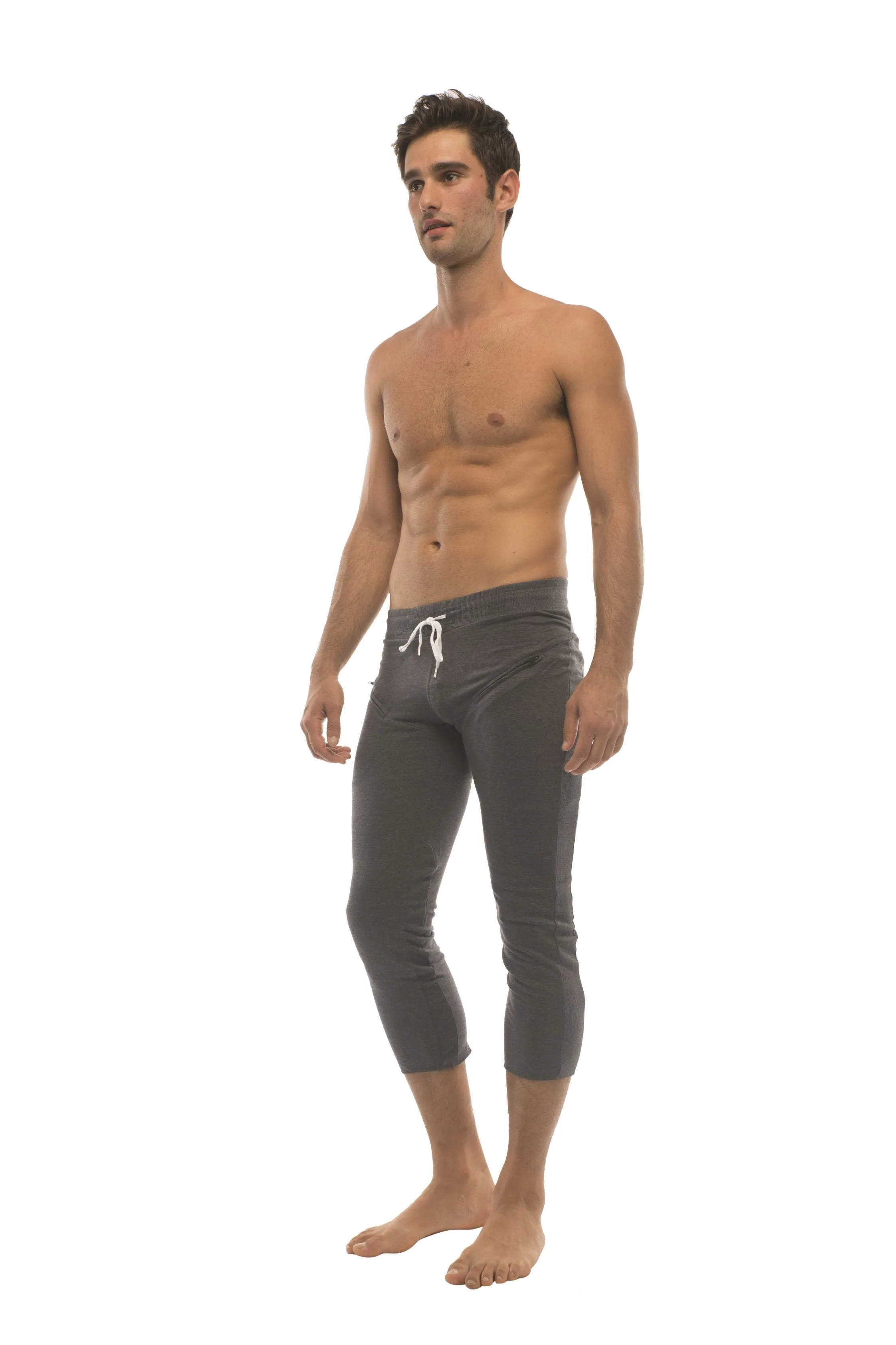 4/5 Zipper Pocket Capri Yoga Pants (Solid Charcoal)