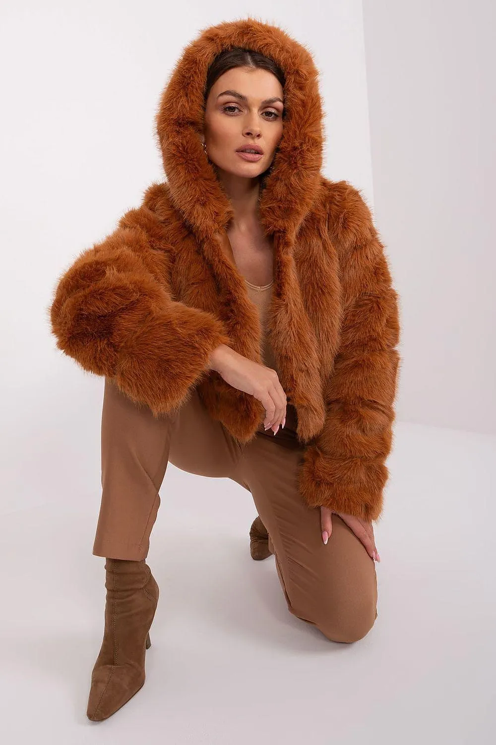 Chic Faux-Fur Women's Transition Coat