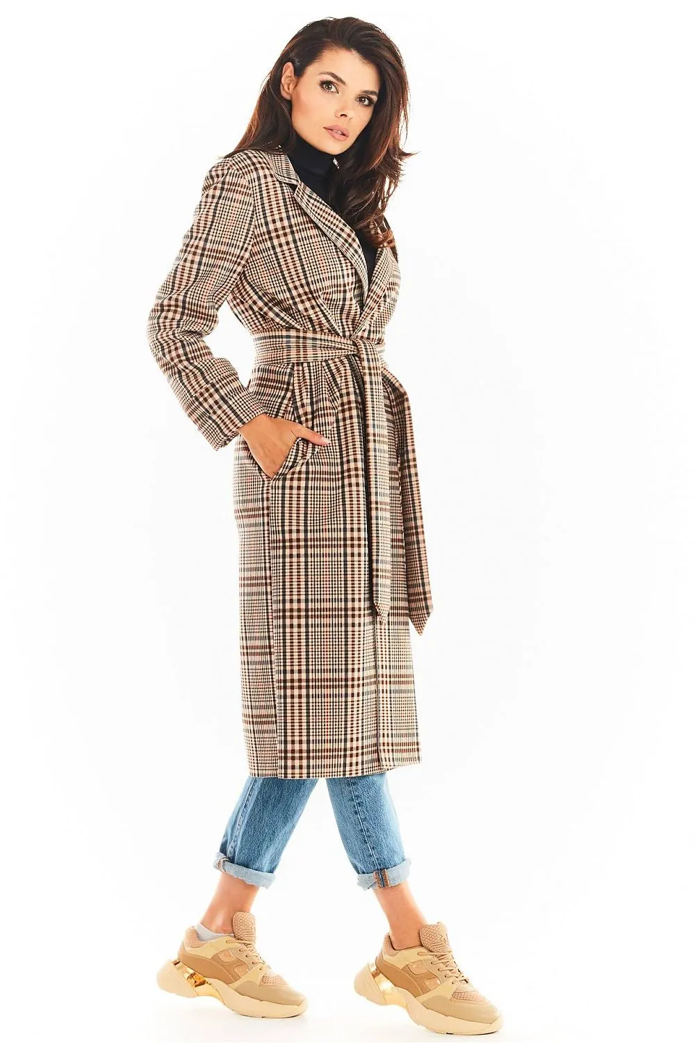 Elegant Double Collar Coat with Belted Waist