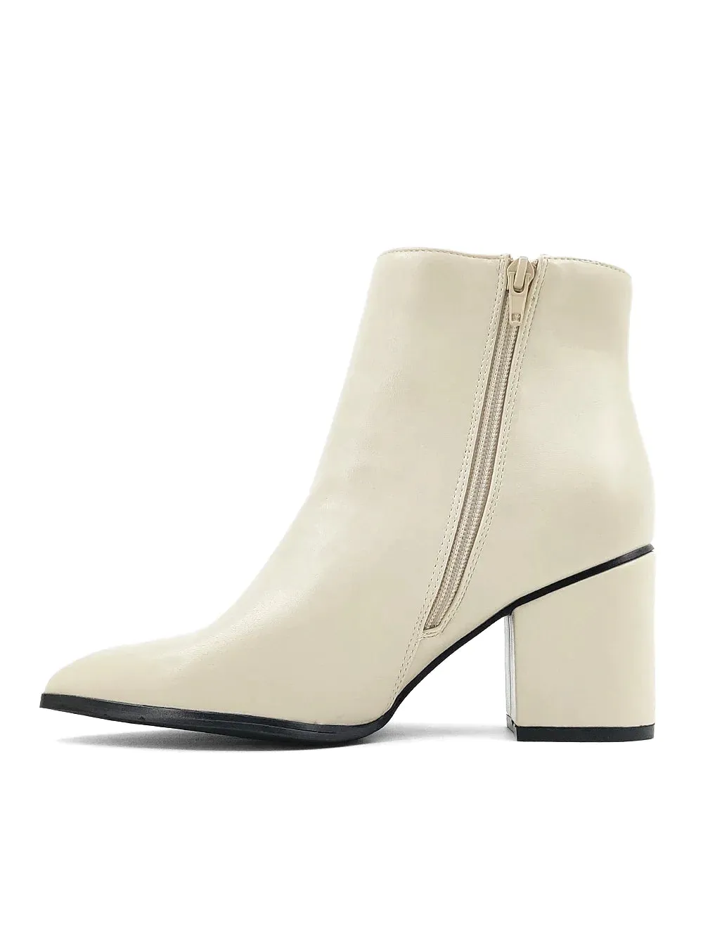 Vilma Pointed Toe Bone Bootie